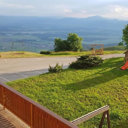 Guest House Pr Ambruzarju & Apartments Церклє-на-Горенськем Екстер'єр фото